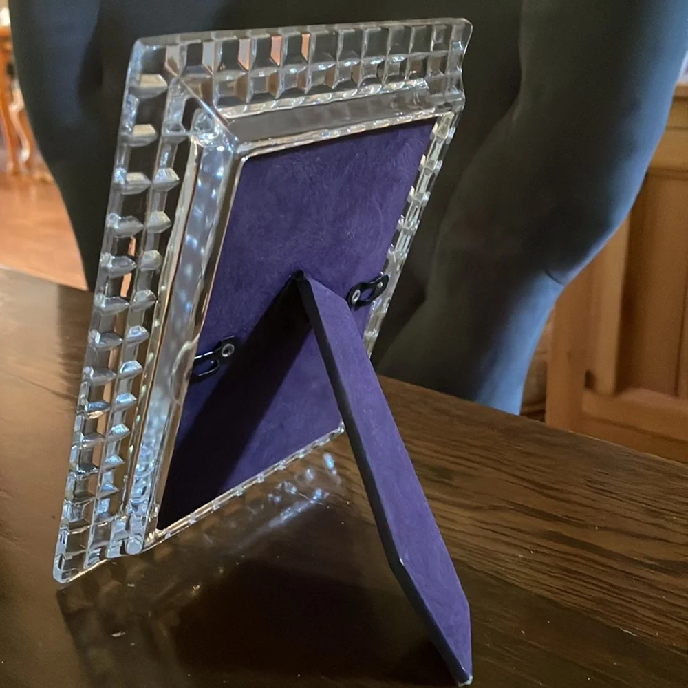 Heavy glass desk frame w/embossed squares pattern, 3 5/8” X 5 1/4” opening